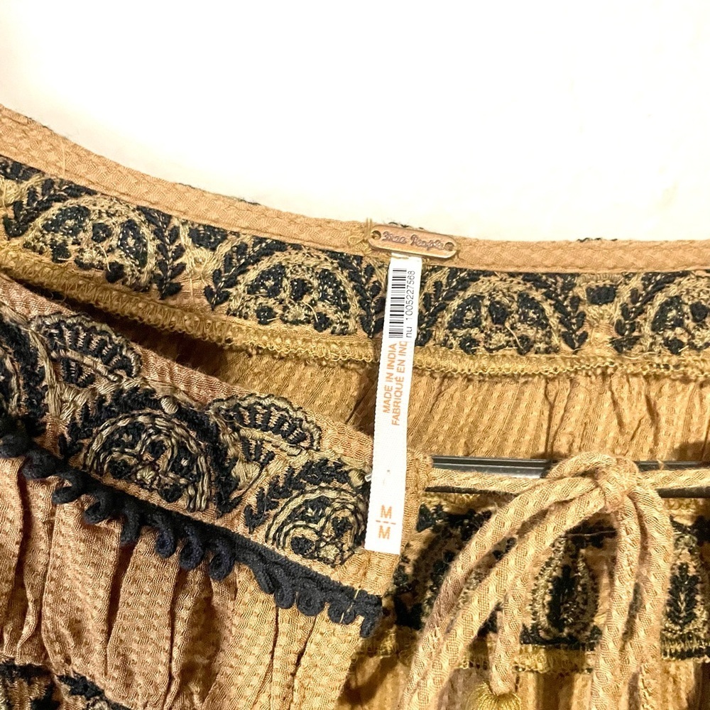 Free‎ People Size M Erin Embroidered Boho Mini Dress Lace Ruffle Cotton Neutral - Picture 6 of 7